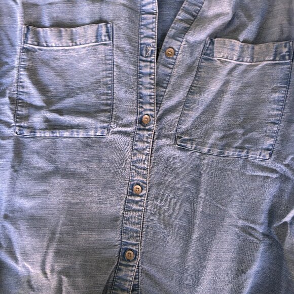 Cloth & Stone Anthropologie Chambray Button Down Denim M Medium Blouse - Picture 6 of 8